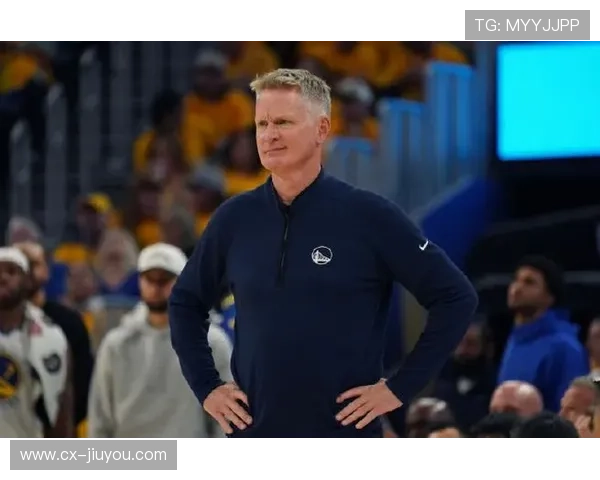 勇士节奏放缓，科尔的战术调整引争议，勇士科尔简介